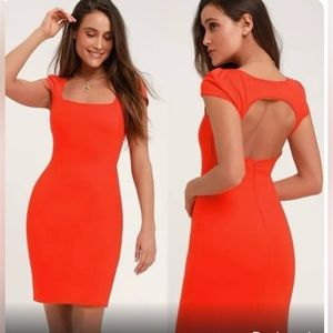 NWT Lulu’s brand Bodycon dress. Size Small. Red Coral color